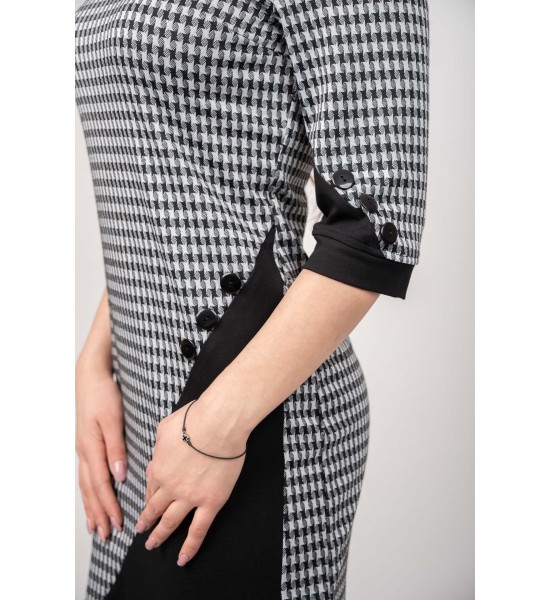 Dámské šaty 923410