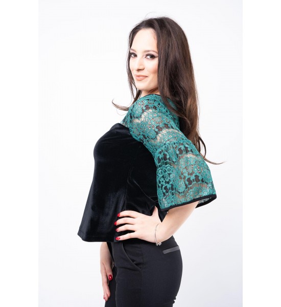 Dámská halenka s krajkou 522410-1